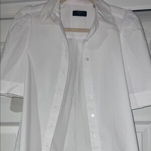 Tahari women White Short Sleeve Button Down Shirt